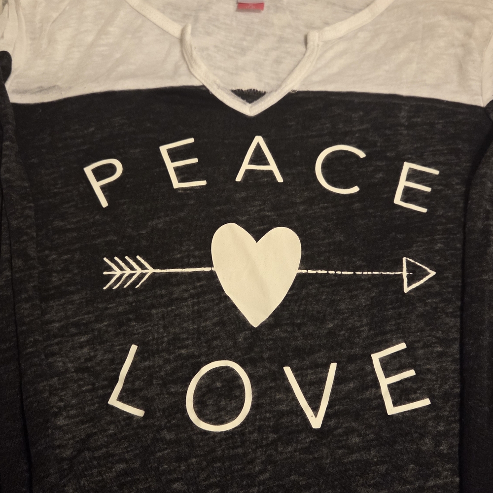 No Boundaries Black and White Graphic Long Sleeve Top